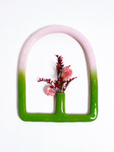 Load image into Gallery viewer, Ceramic Flower Frame - Days Eye Ceramics - Berte

