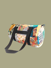 Load image into Gallery viewer, Patchwork Weekender Bag - Les Textiles Vagabonds - Berte
