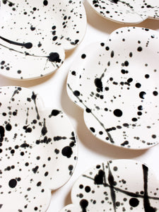 Splatter Petal Dish - Days Eye Ceramics - Berte