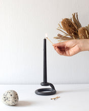 Load image into Gallery viewer, Uni Candlestick - SIN - Berte
