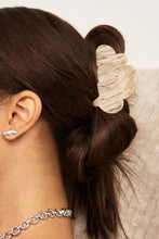 Load image into Gallery viewer, Cloud Claw Clip
